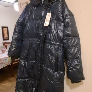 FULL LENGTH BLACK PUFFER JACKET